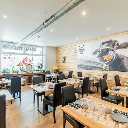 Esplanade * 디키르히